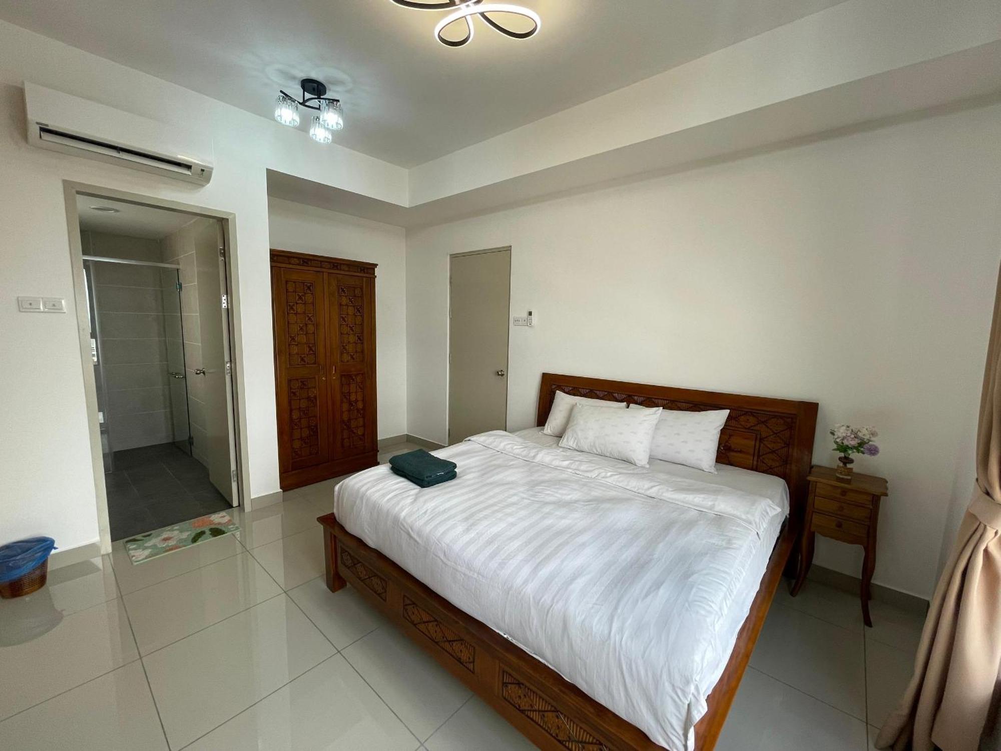 Bali Premier Residence Melaka Esterno foto